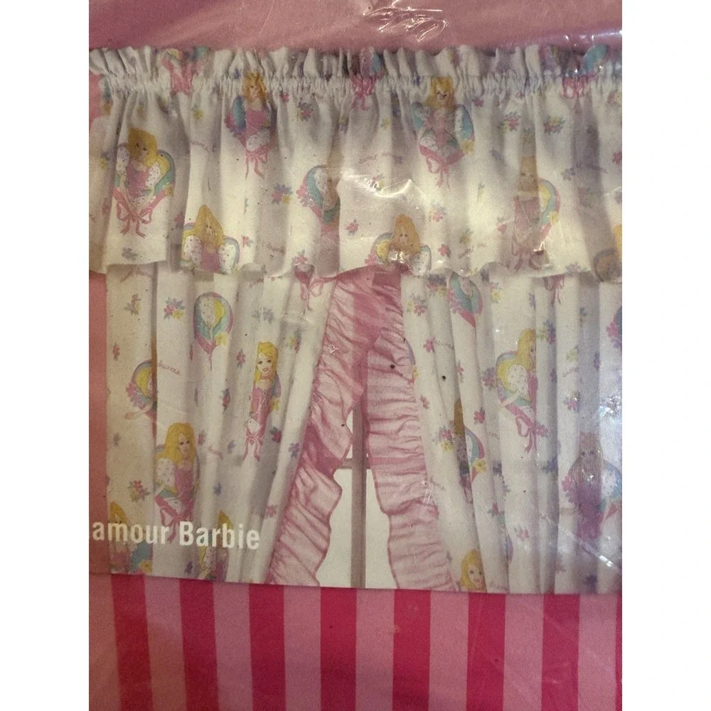 Vintage New Barbie Valance Curtain Made In USA Sealed Unopened 84 X 15 In